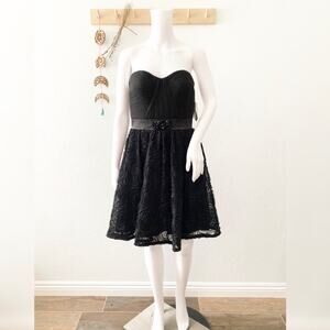 Adrianna Papell Sweetheart Strapless Tulle Dress Size 6 New